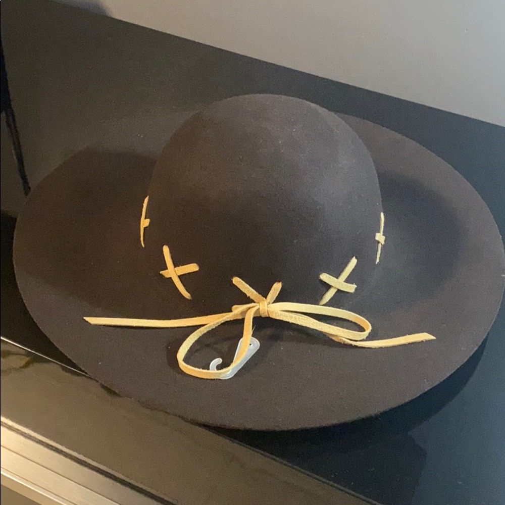 Fedora hat - Picture 2 of 2